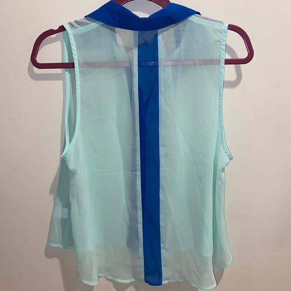 Nice Blouse from Maddy...K - Picture 3 of 3